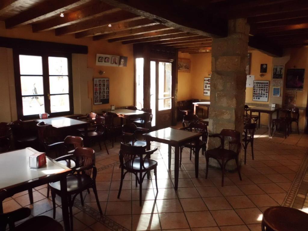 Hotel Rey Chindasvinto Коварубиас Екстериор снимка